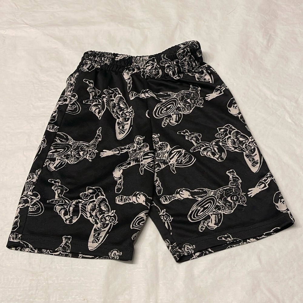 Marvel Comic shorts.  Boys size 5/6 with elastic waist.